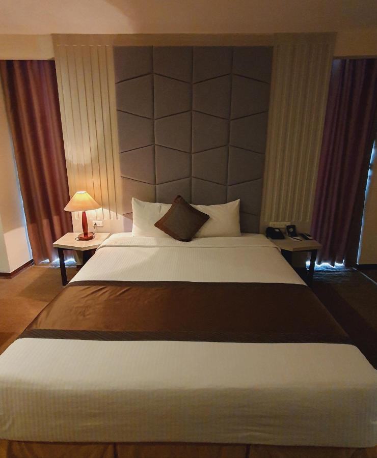 Muong Thanh Dien Chau Hotel Esterno foto